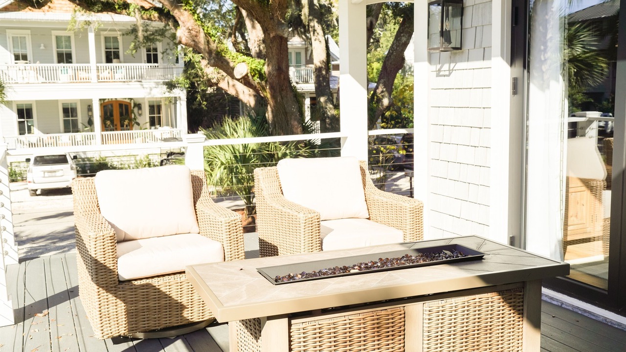 Photo of Patio Balcony in King City