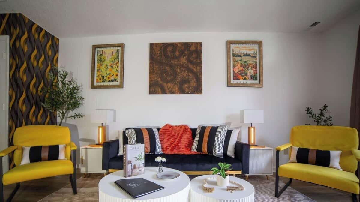 Photo of Livingroom in Decatur