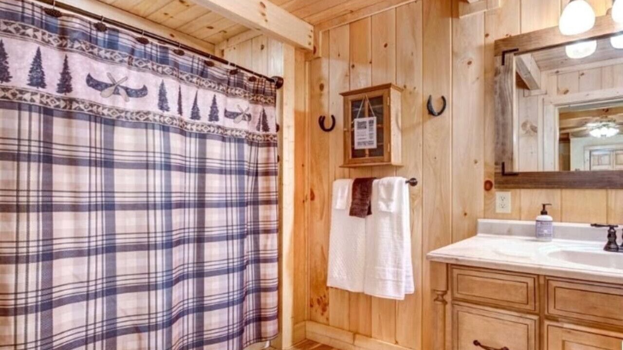 Photo of Bathroom in Waynesville