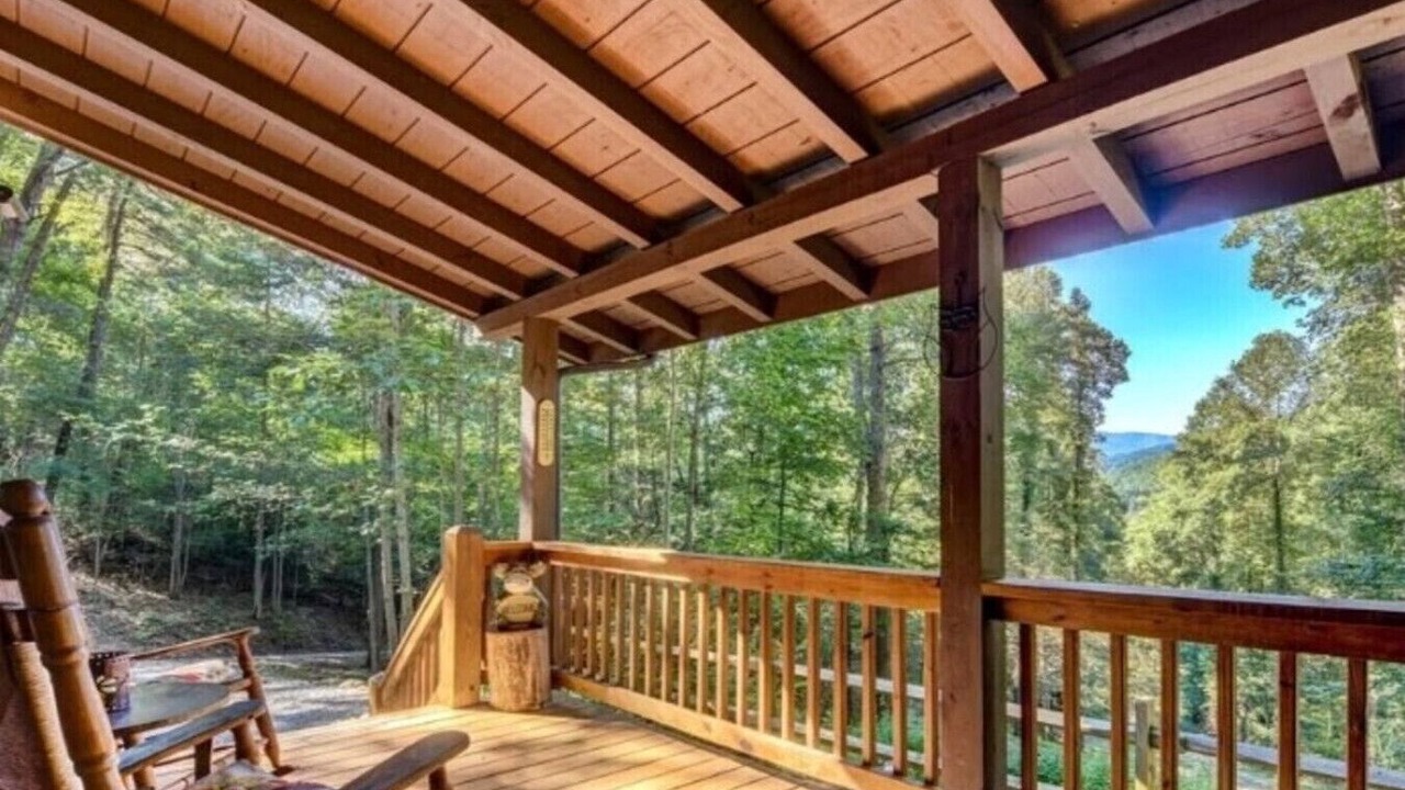 Photo of Patio Balcony in Waynesville