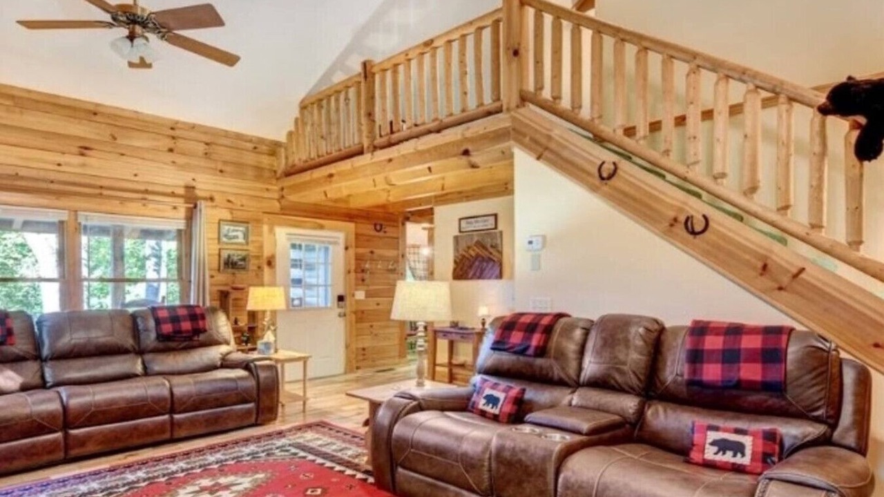 Photo of Livingroom in Waynesville