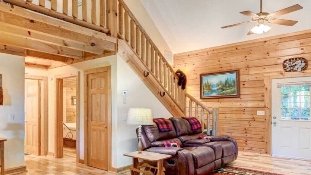 Photo of Livingroom in Waynesville