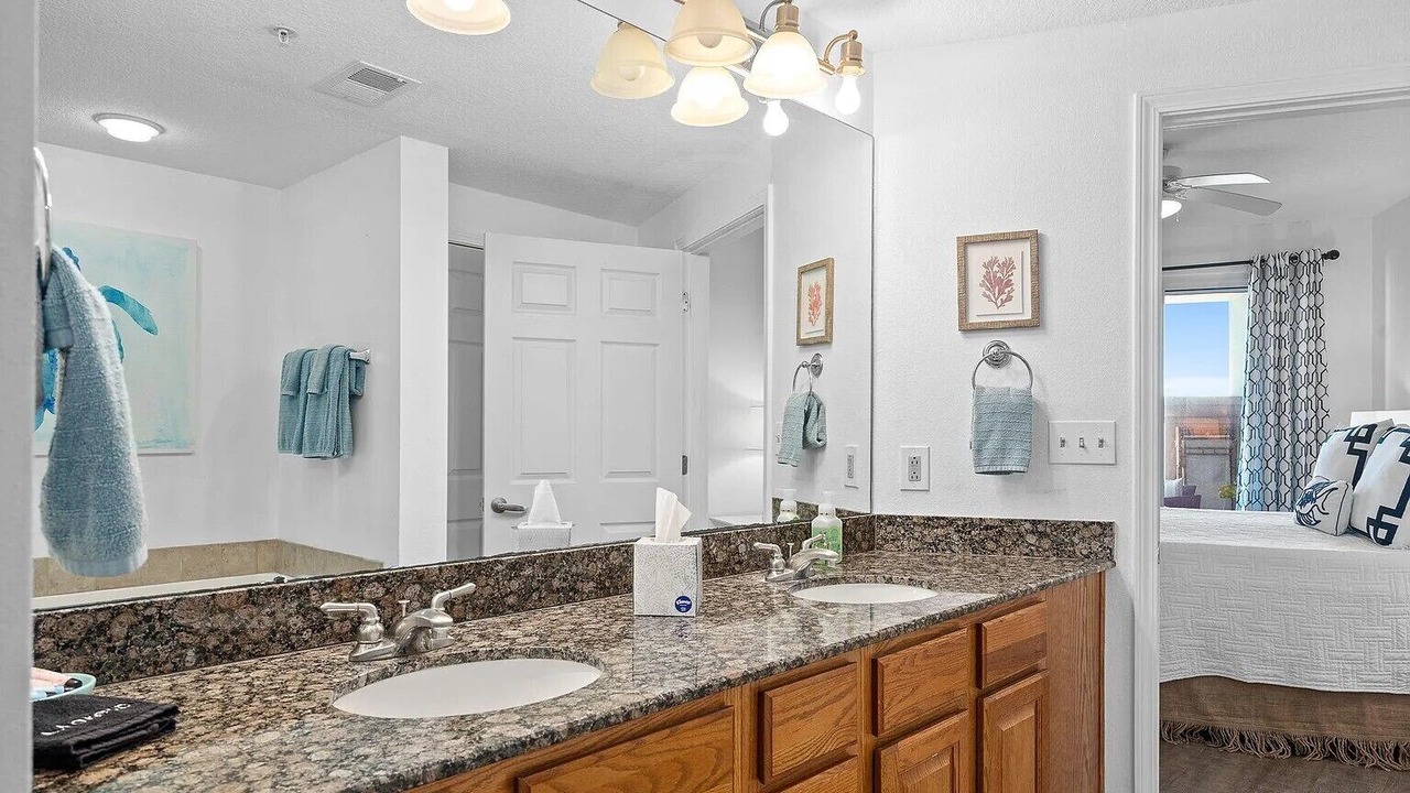 Photo of Bathroom in Gulfport
