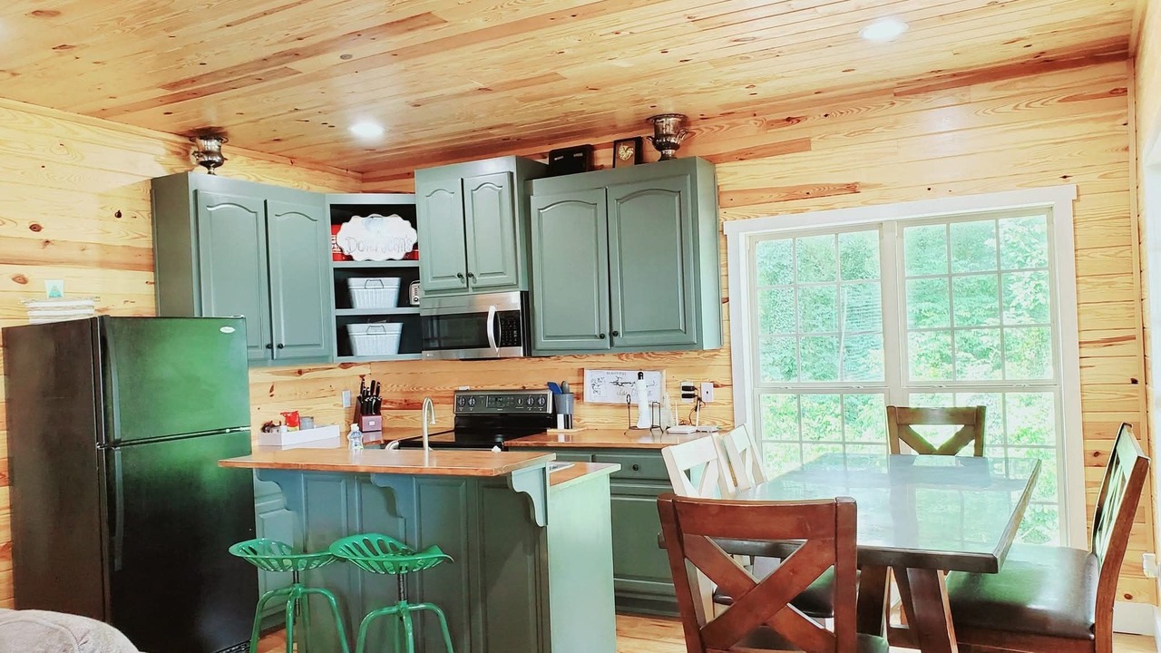 Photo of Kitchen in Scottsboro