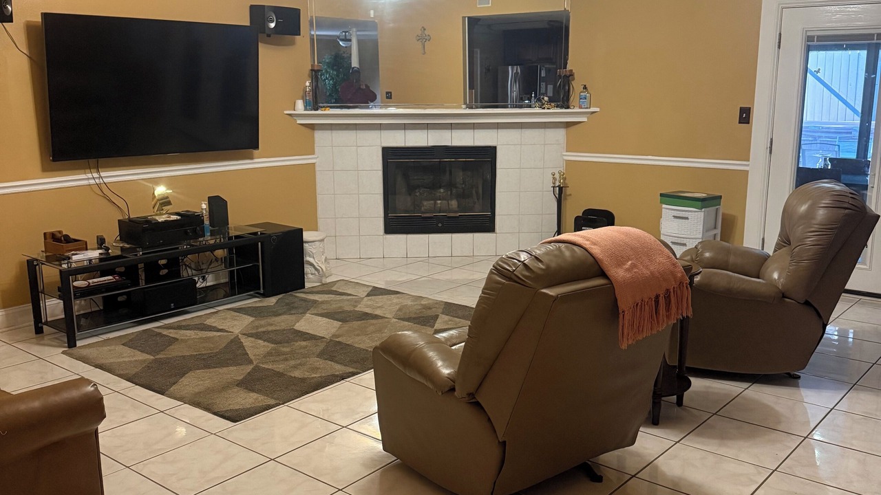 Photo of Livingroom in Brent