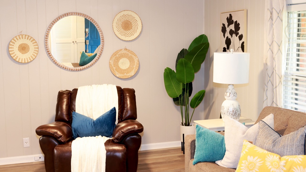 Photo of Livingroom in Muscle Shoals