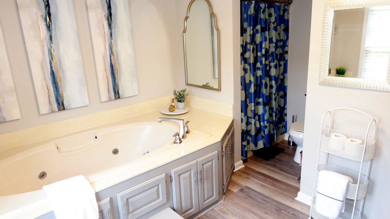 Photo of Bathroom in Muscle Shoals