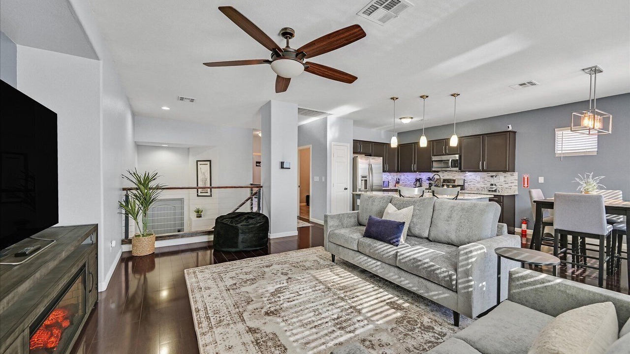 Photo of Livingroom in Rhodes Ranch