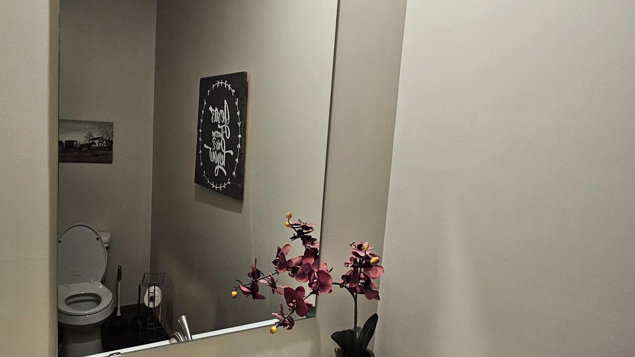 Photo of Bathroom in Dobson