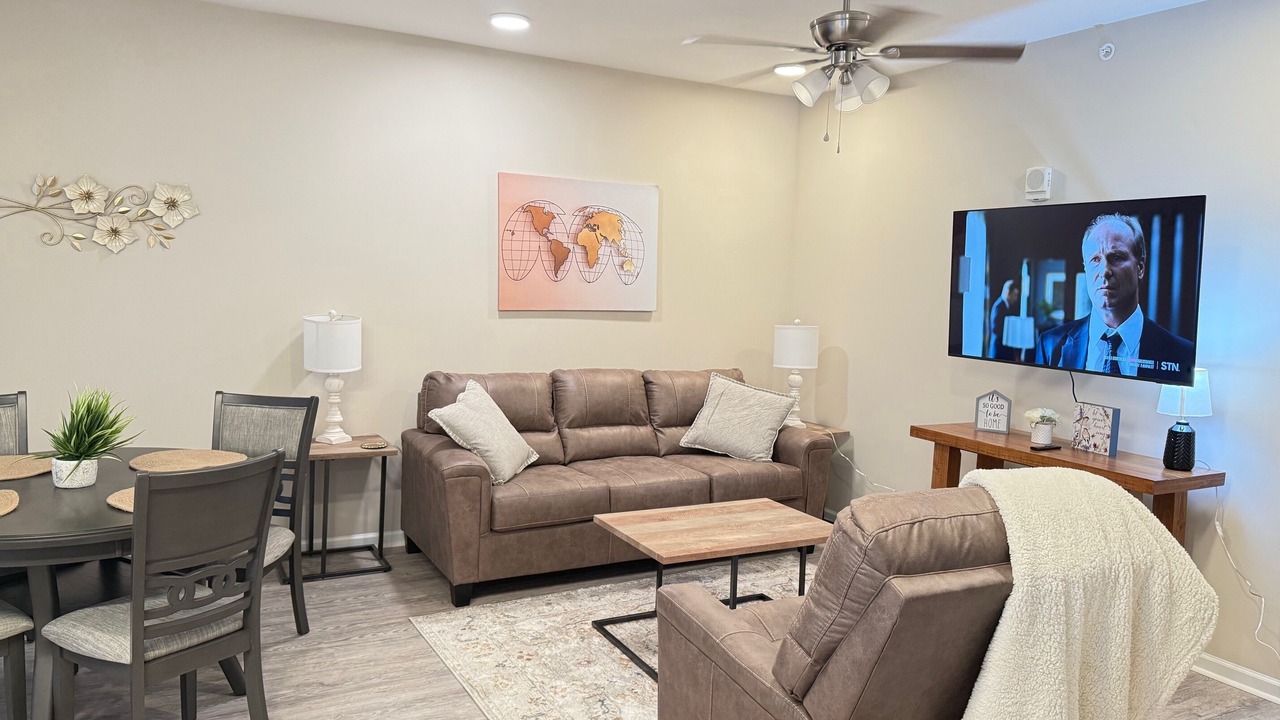 Photo of Livingroom in Huntsville