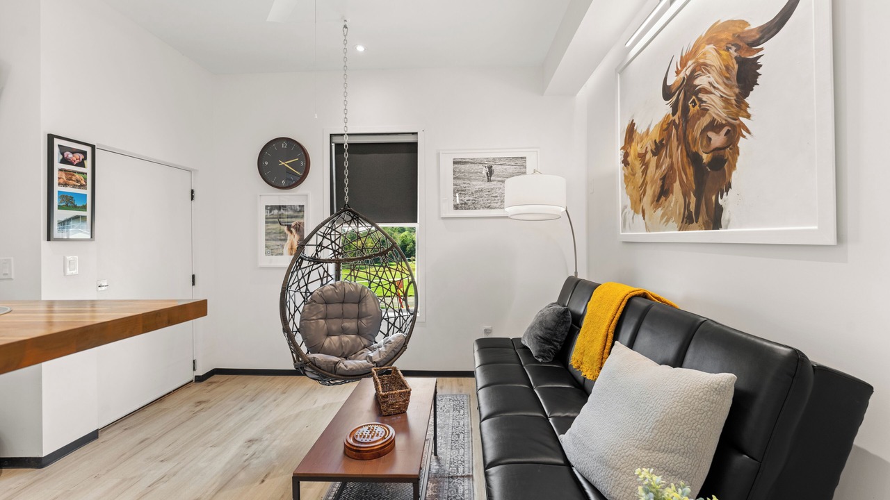 Photo of Livingroom in Jefferson City