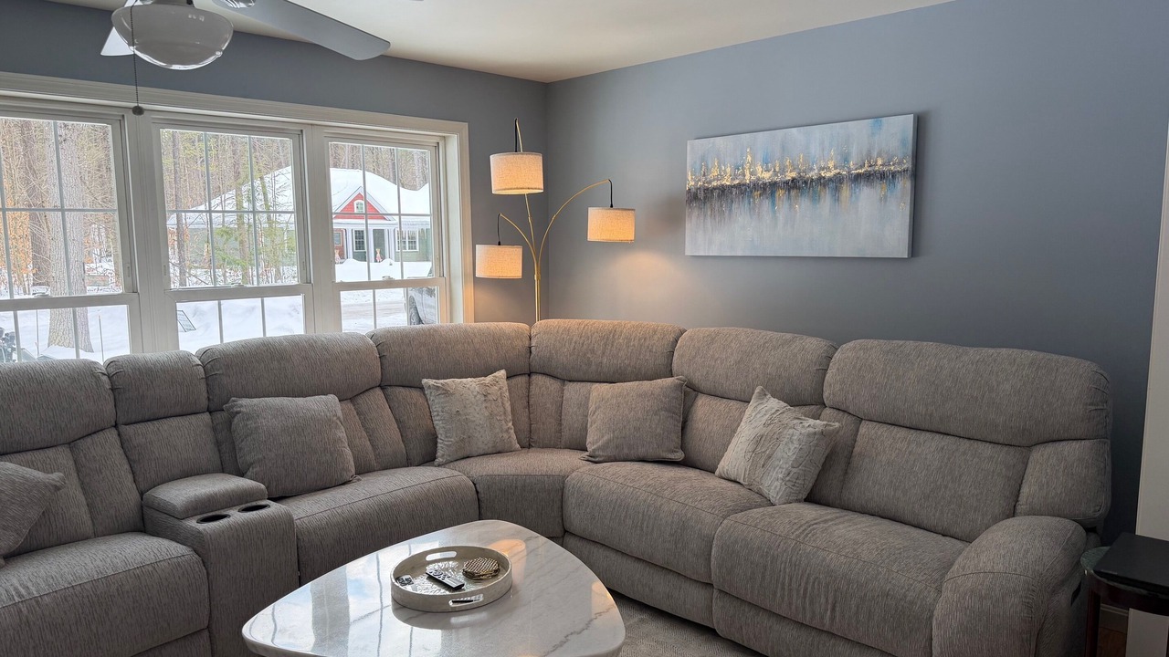 Photo of Livingroom in Tamworth