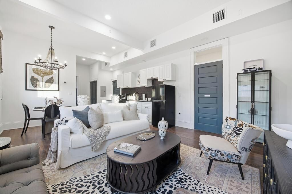 Photo of Livingroom in Downtown Jacksonville