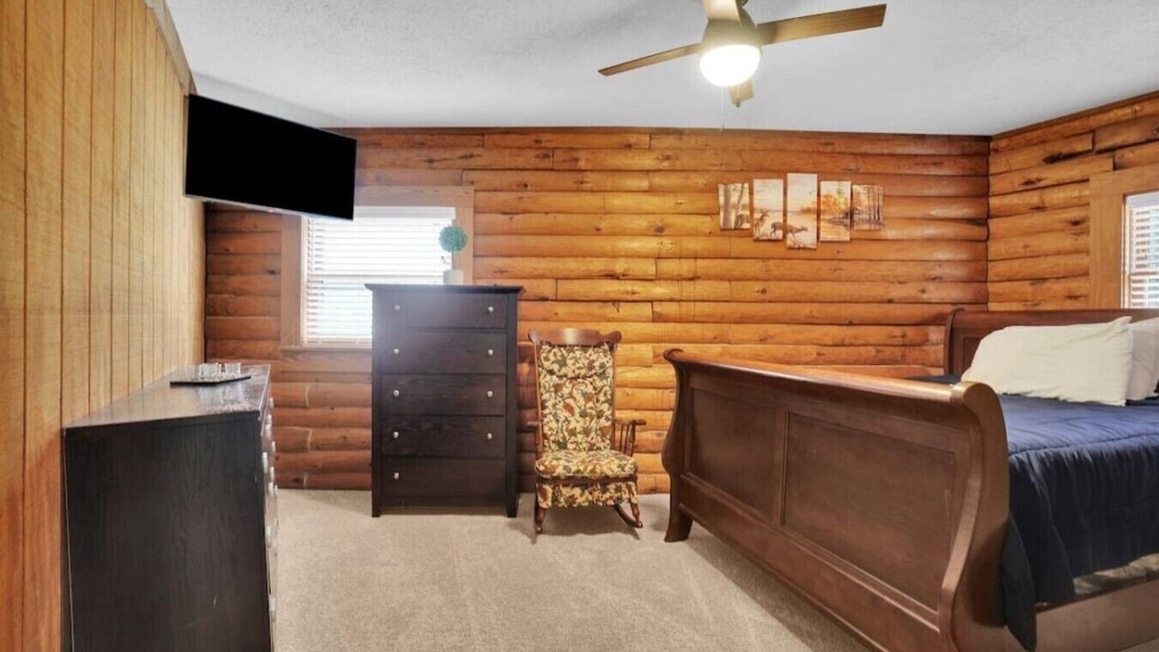 Photo of Bedroom in Wetumpka