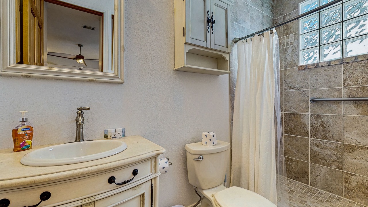 Photo of Bathroom in St. Simons Island