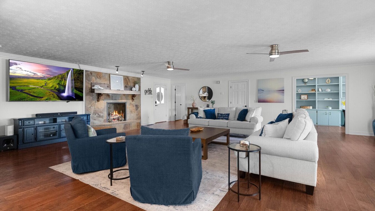 Photo of Livingroom in Milledgeville