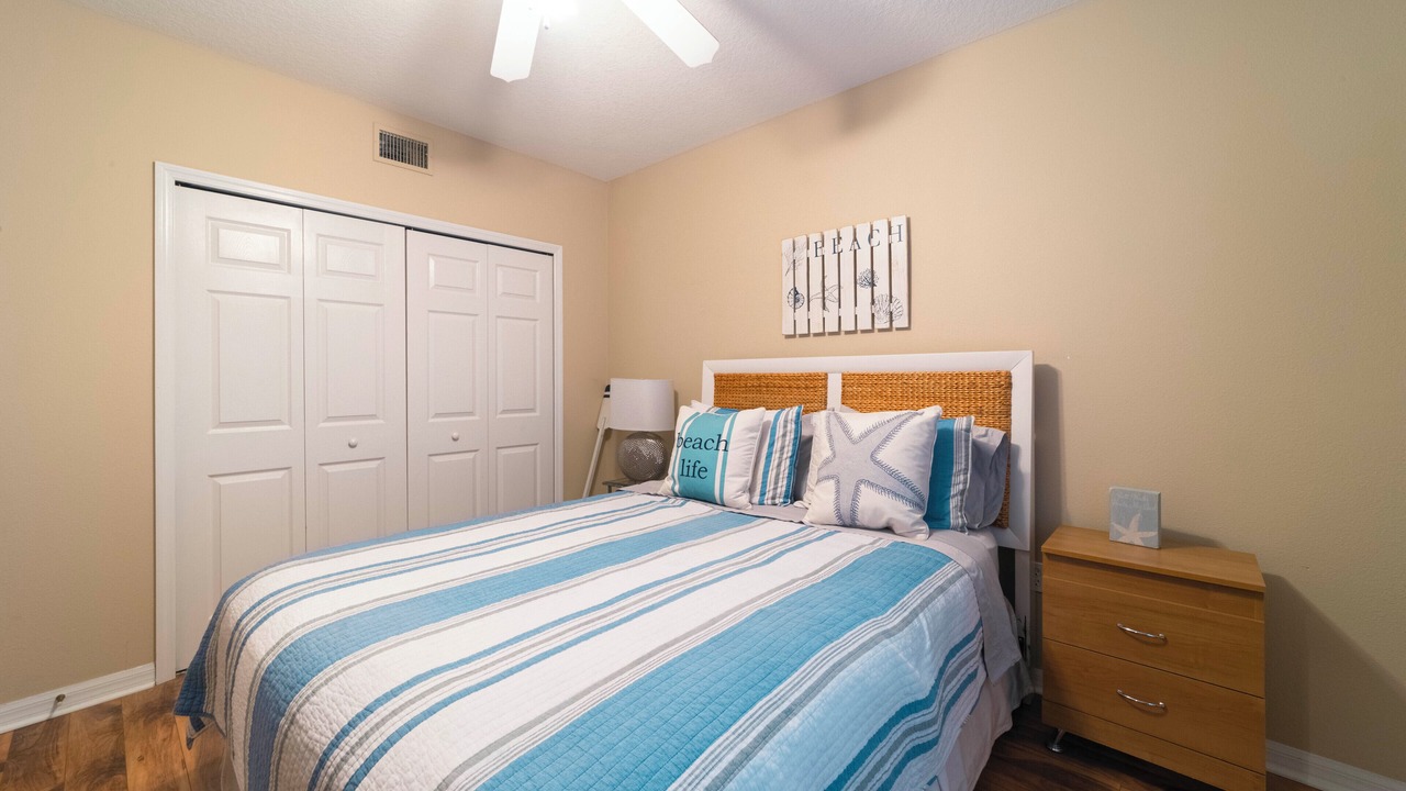 Photo of Bedroom in New Smyrna Beach