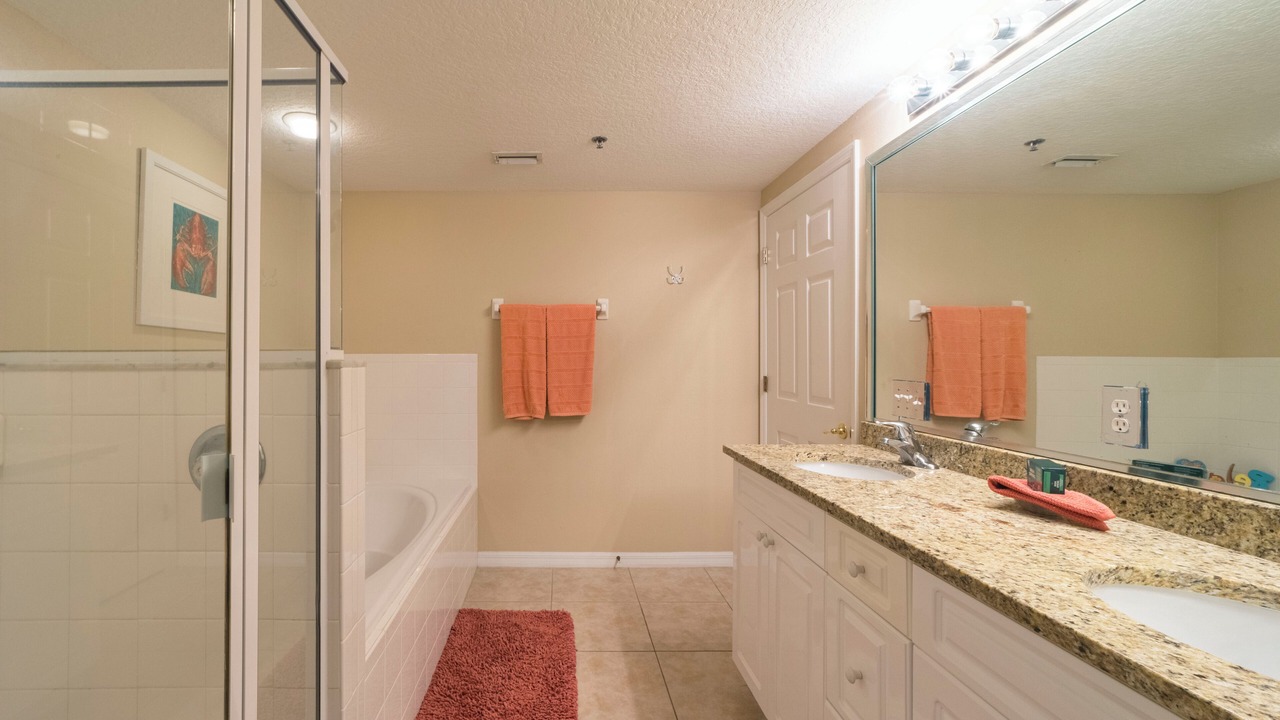 Photo of Bathroom in New Smyrna Beach