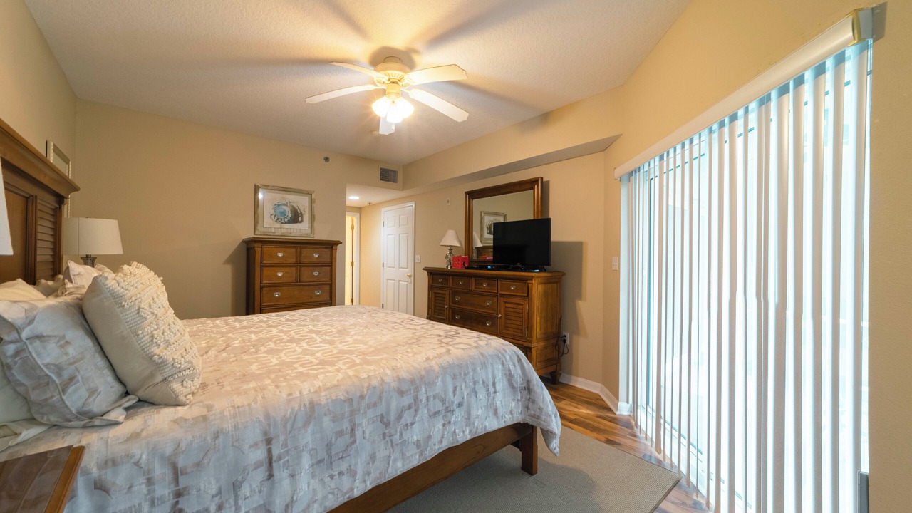 Photo of Bedroom in New Smyrna Beach