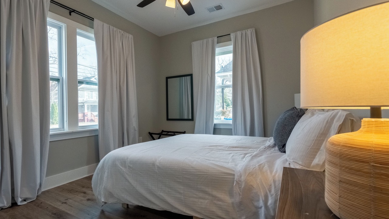 Photo of Bedroom in Hapeville