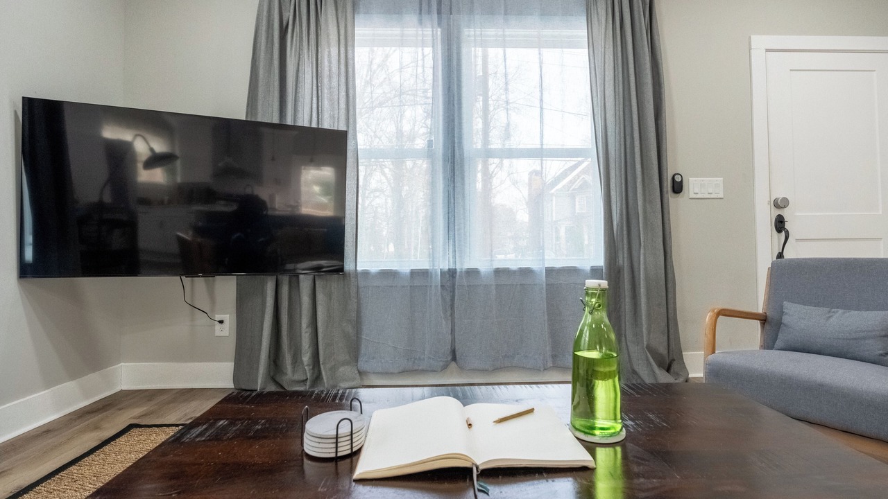 Photo of Livingroom in Hapeville