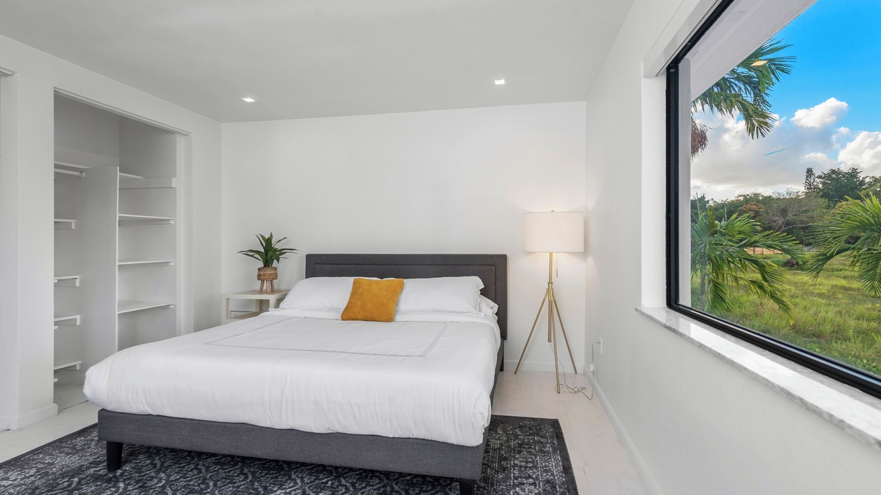 Photo of Bedroom in Miami Shores