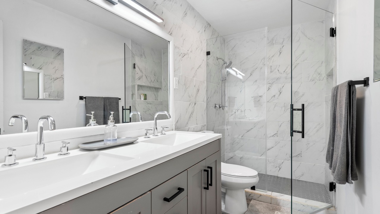 Photo of Bathroom in Miami Shores