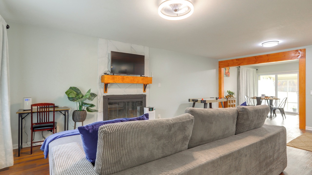 Photo of Livingroom in Macon