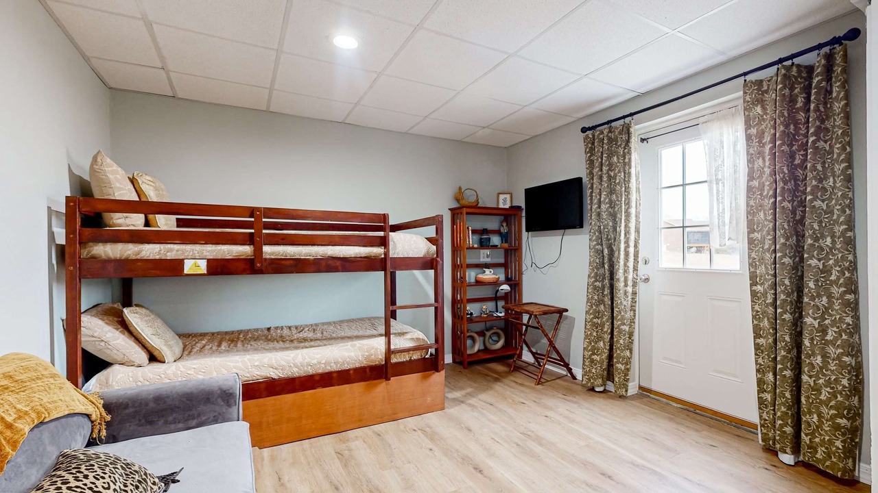 Photo of Bedroom in Dandridge