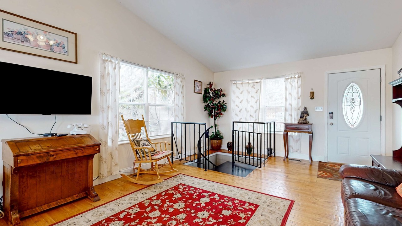 Photo of Livingroom in Dandridge