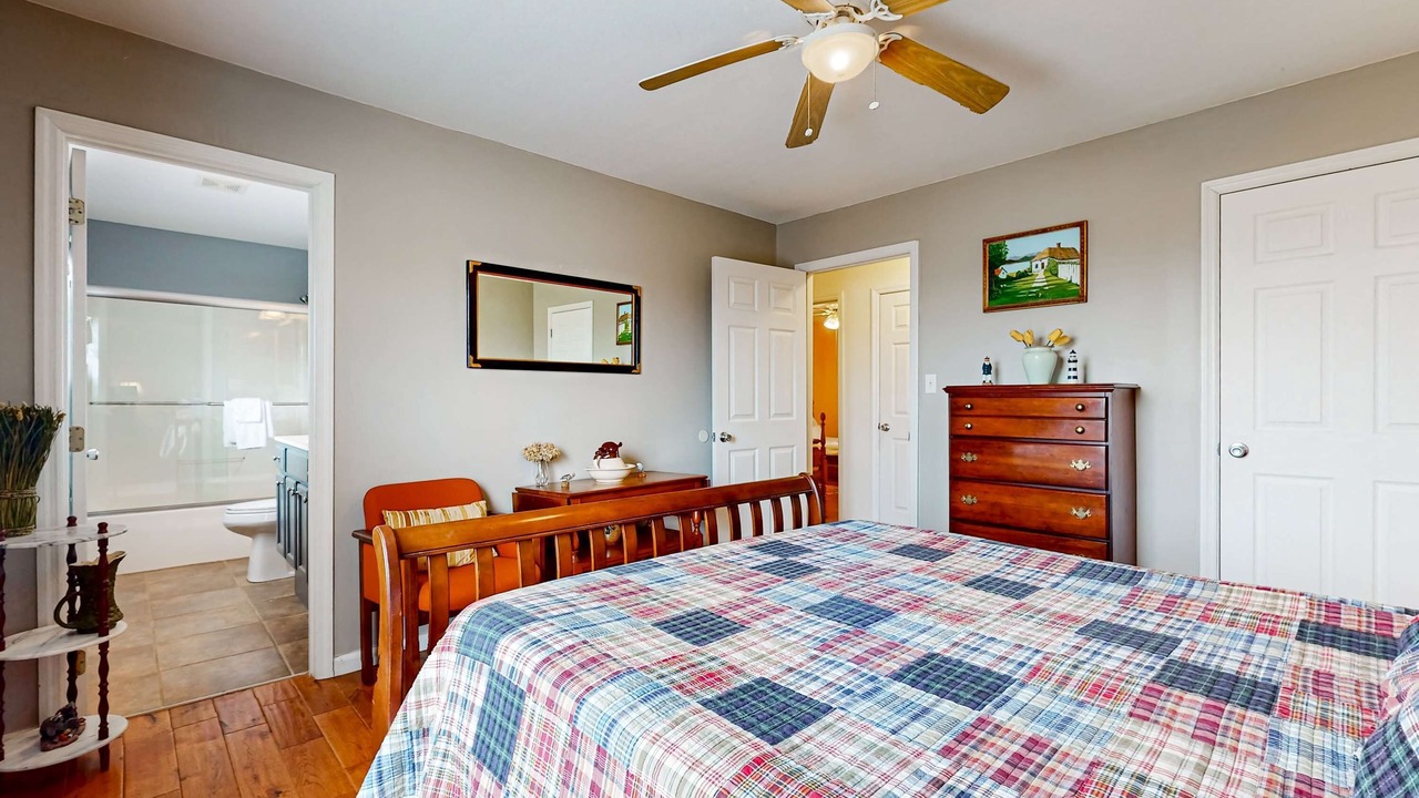 Photo of Bedroom in Dandridge