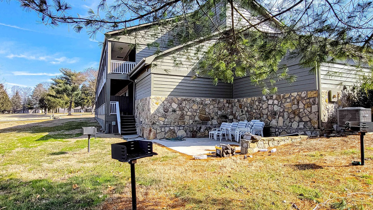 Photo of Outdoor in Baneberry