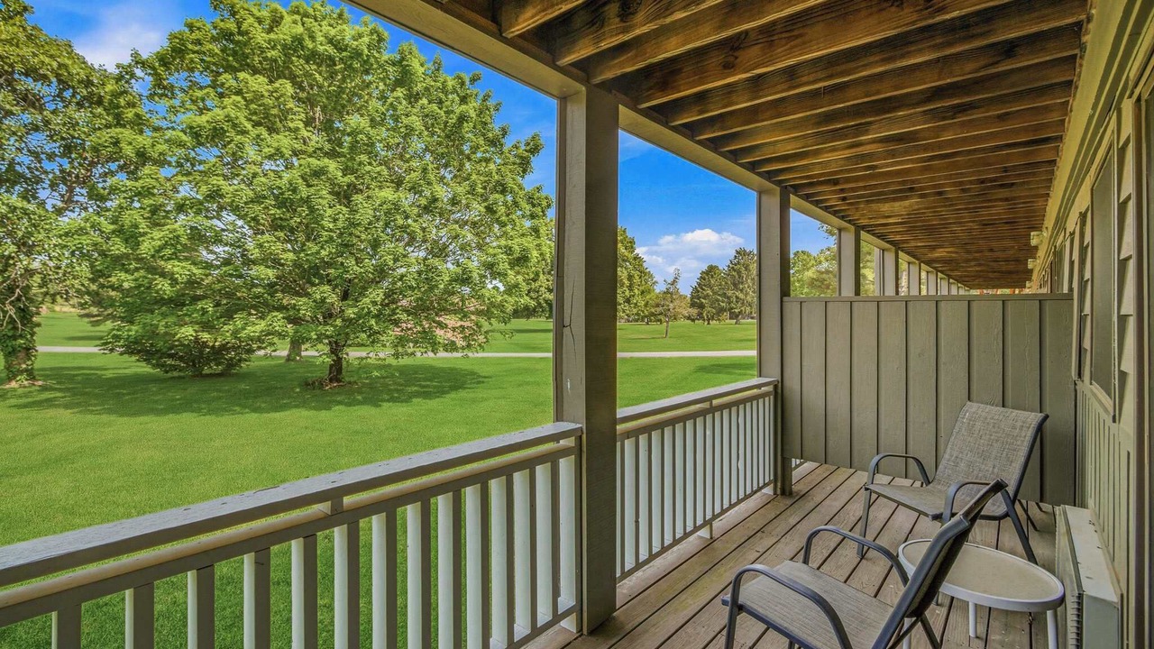 Photo of Patio Balcony in Baneberry