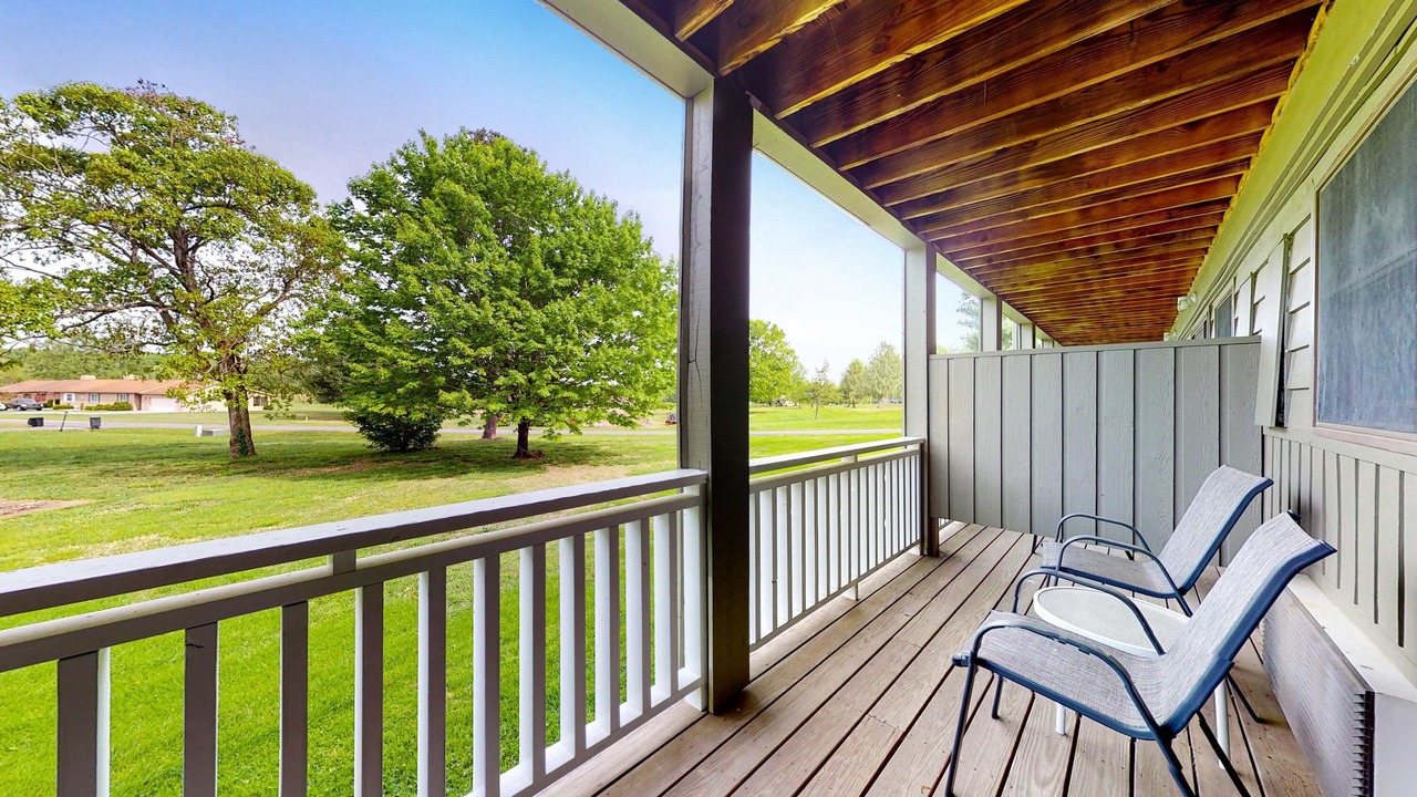Photo of Outdoor in Baneberry