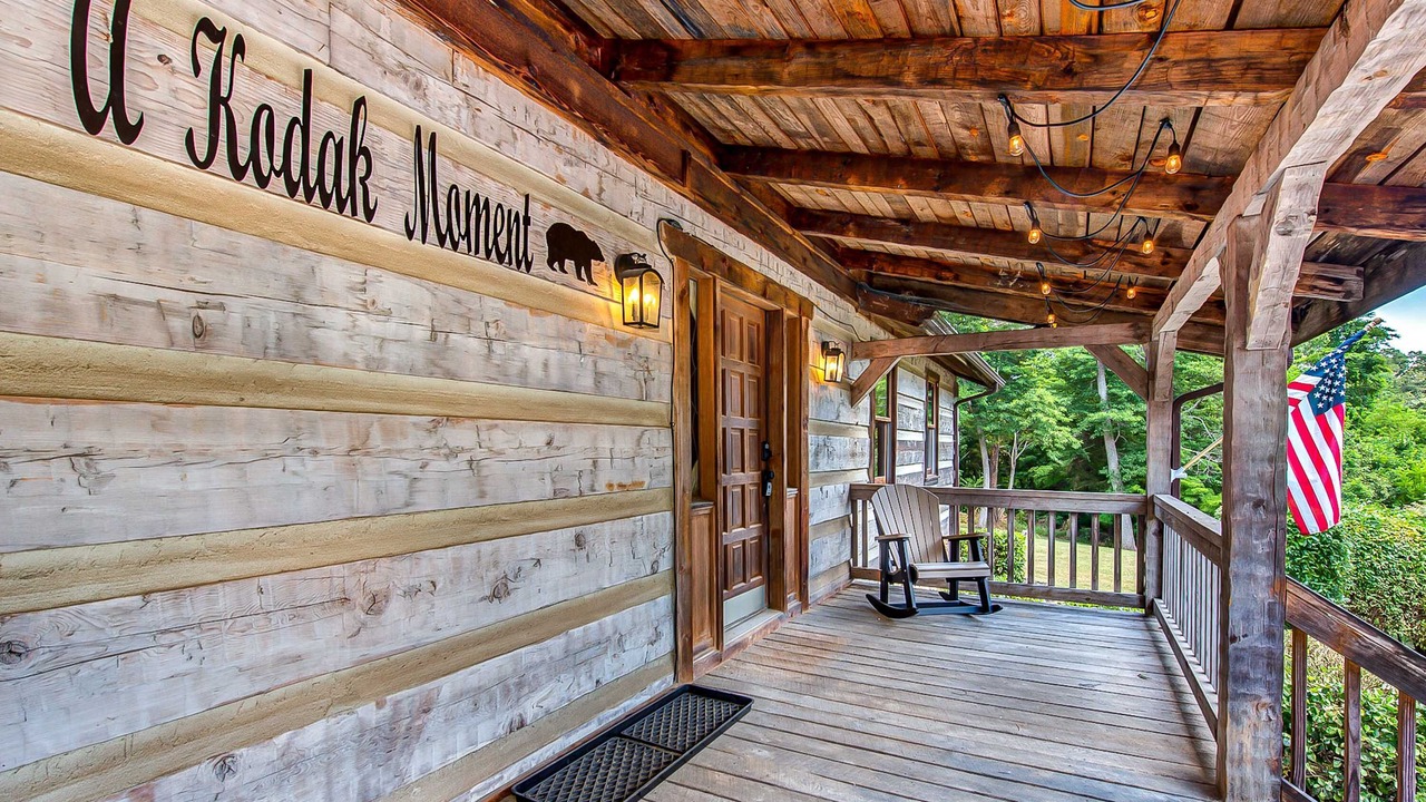 Photo of Patio Balcony in Kodak