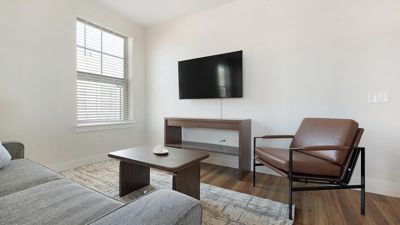 Photo of Livingroom in Huntersville
