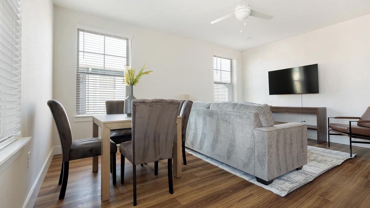 Photo of Livingroom in Huntersville