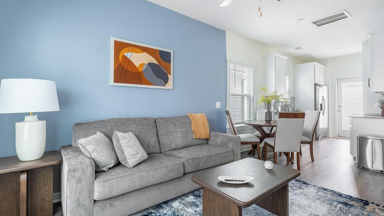 Photo of Livingroom in Port Wentworth