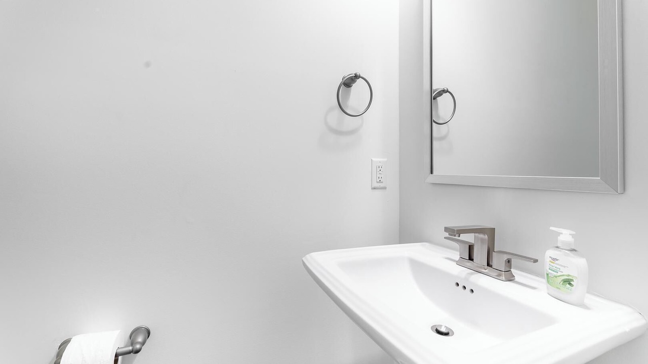 Photo of Bathroom in Port Wentworth