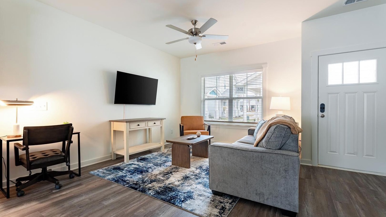 Photo of Livingroom in Port Wentworth