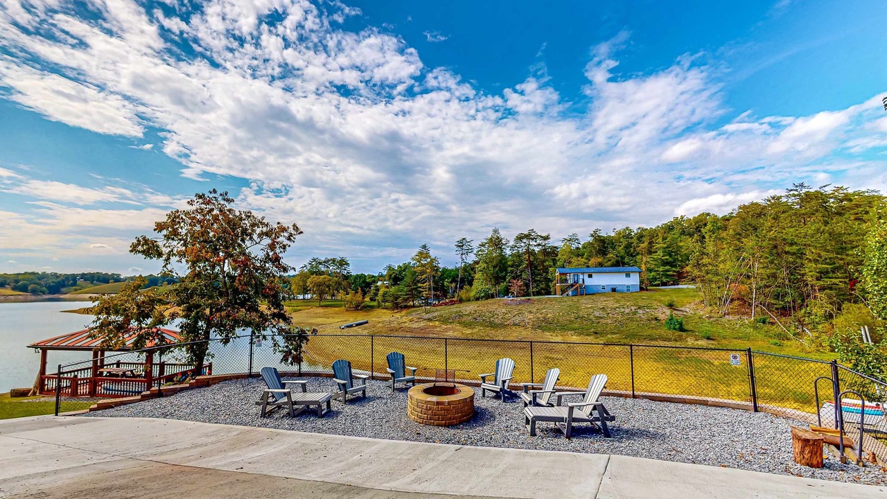 Photo of Patio Balcony in Sevierville