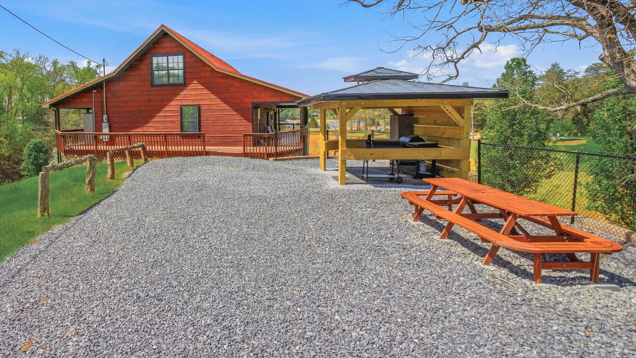 Photo of Outdoor in Sevierville
