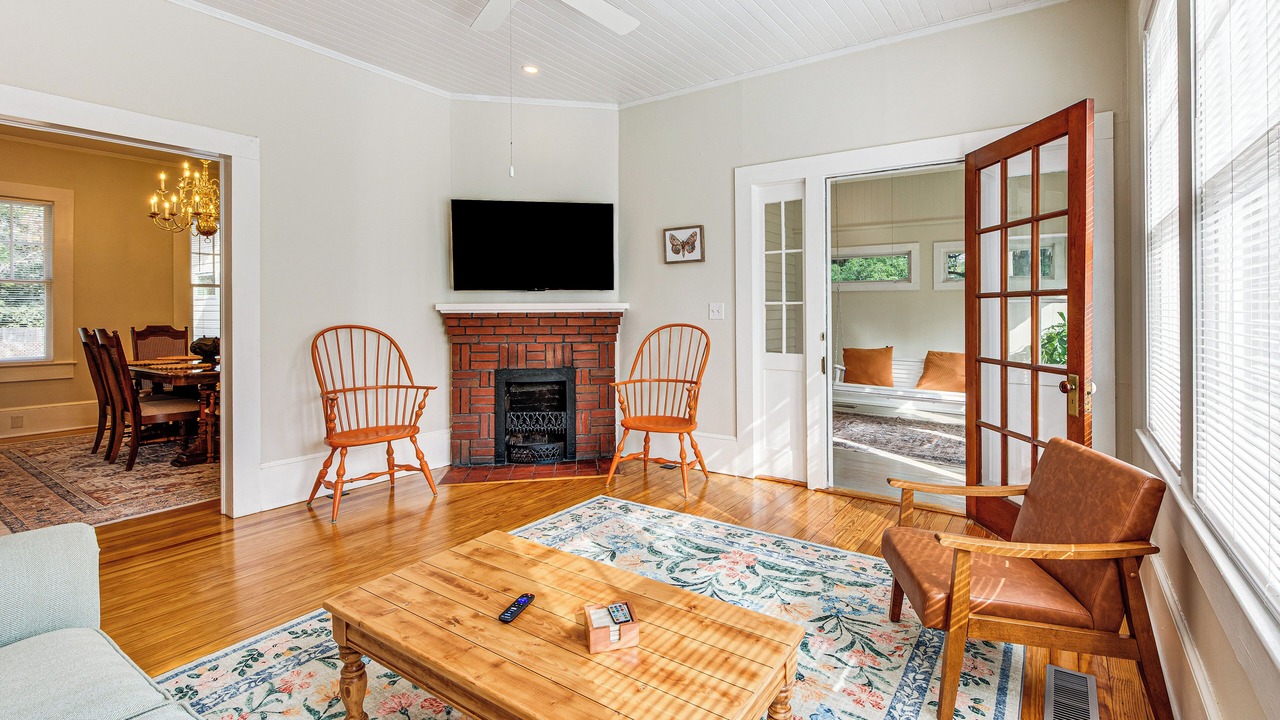 Photo of Livingroom in Thomasville