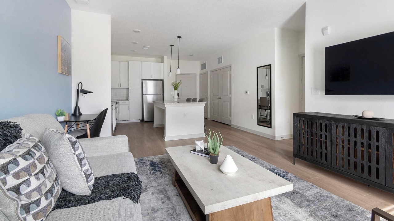 Photo of Livingroom in Jacksonville