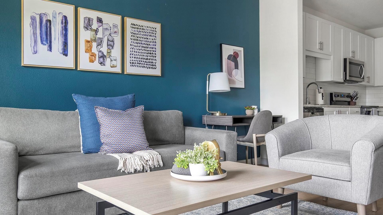 Photo of Livingroom in Jacksonville