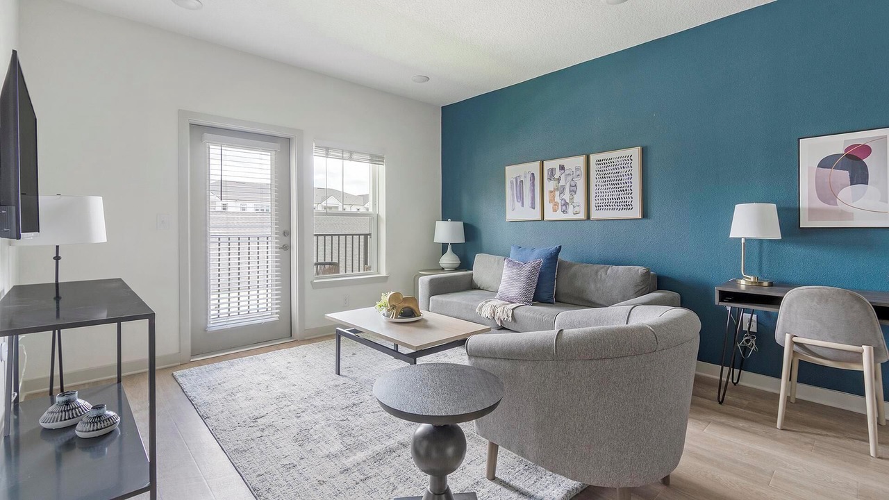 Photo of Livingroom in Jacksonville