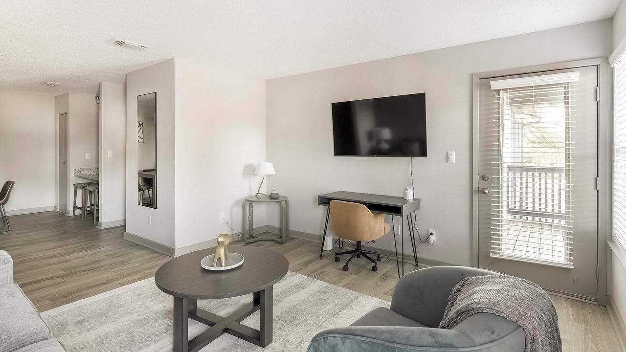 Photo of Livingroom in Huntsville
