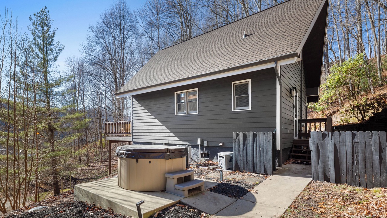Photo of Patio Balcony in Waynesville