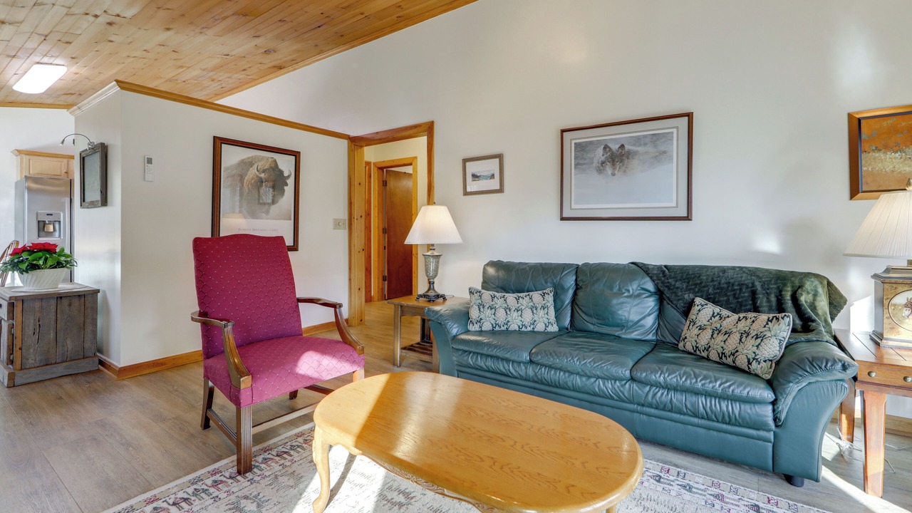 Photo of Livingroom in Maggie Valley