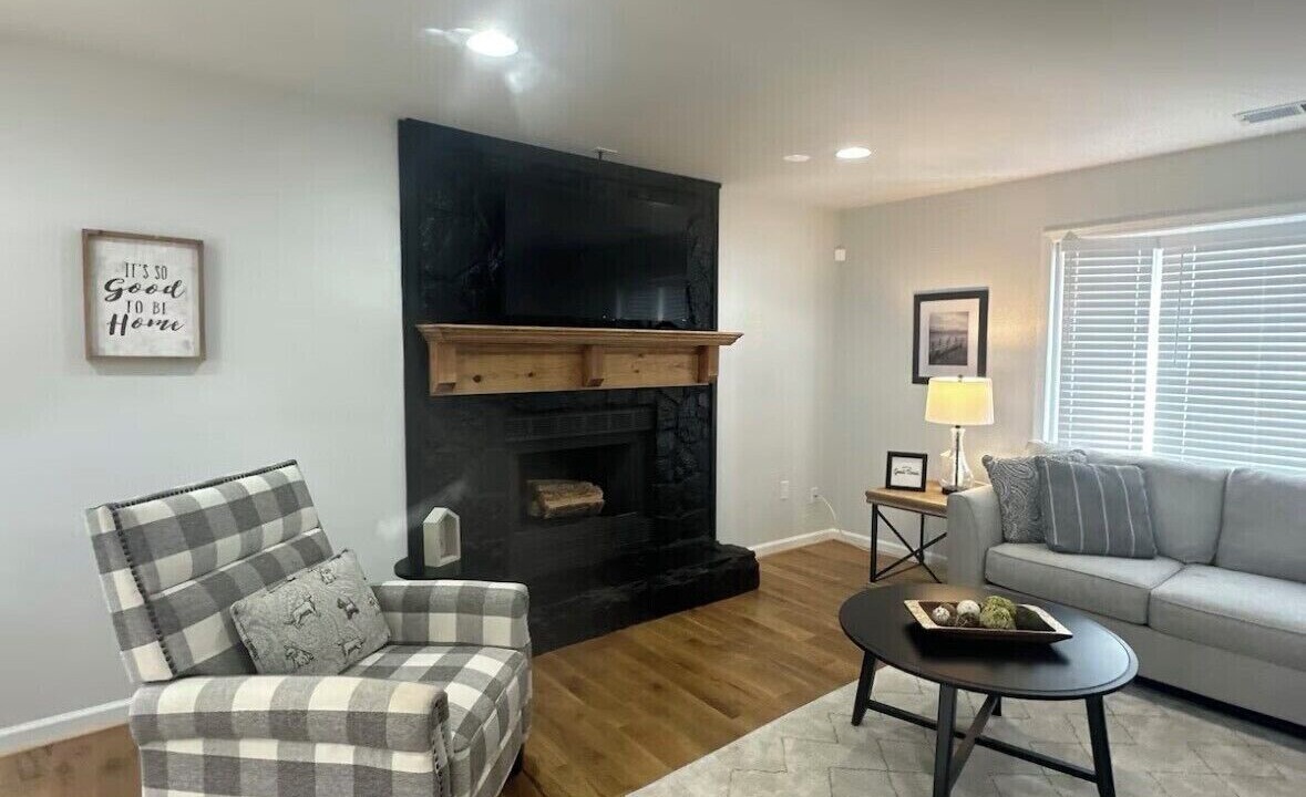 Photo of Livingroom in Powder Springs
